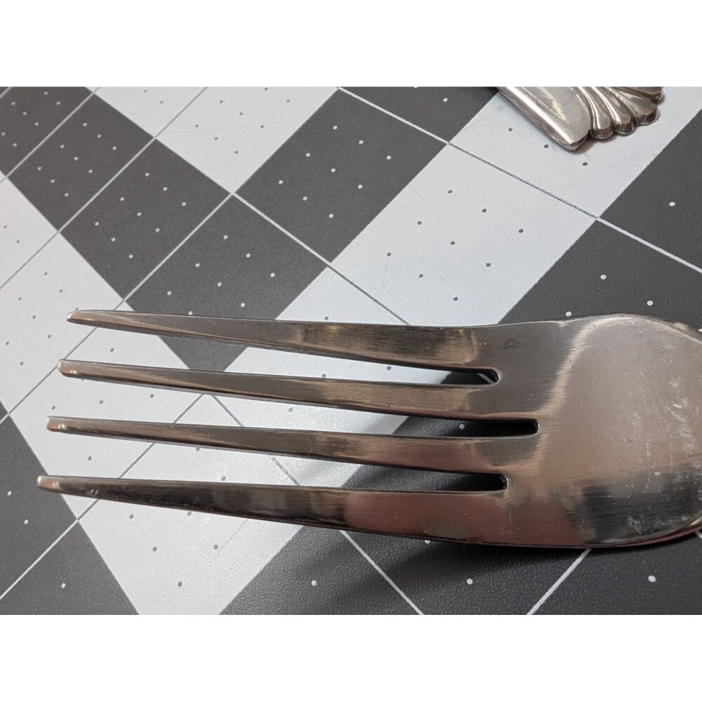 Rogers China Stainless Steel Triumph RG53 lot 3 forks various sizes - Picture 2 of 6
